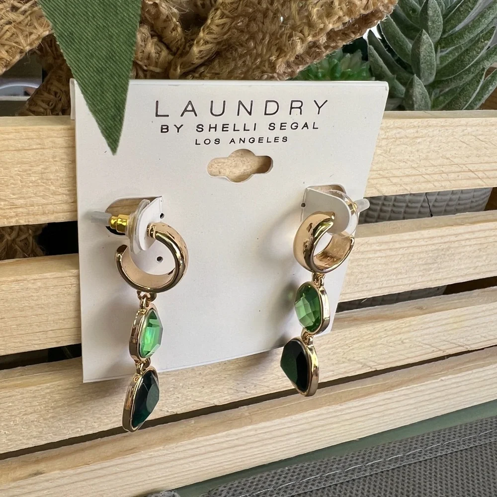 *SOLD*Laundry by Shelli Segal Gold/Emerald Huggie Drop Earrings - Picture 3 of 6